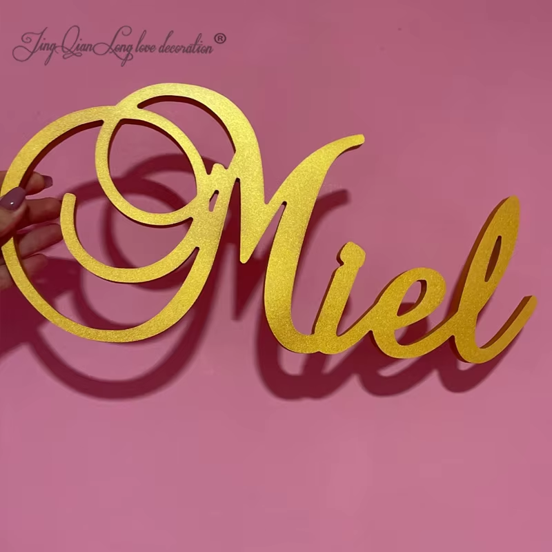 Baby Nursery Name Letters - Personalisiertes Namensschild aus Holz, individuelles Wandkunst-Baby-Namensschild